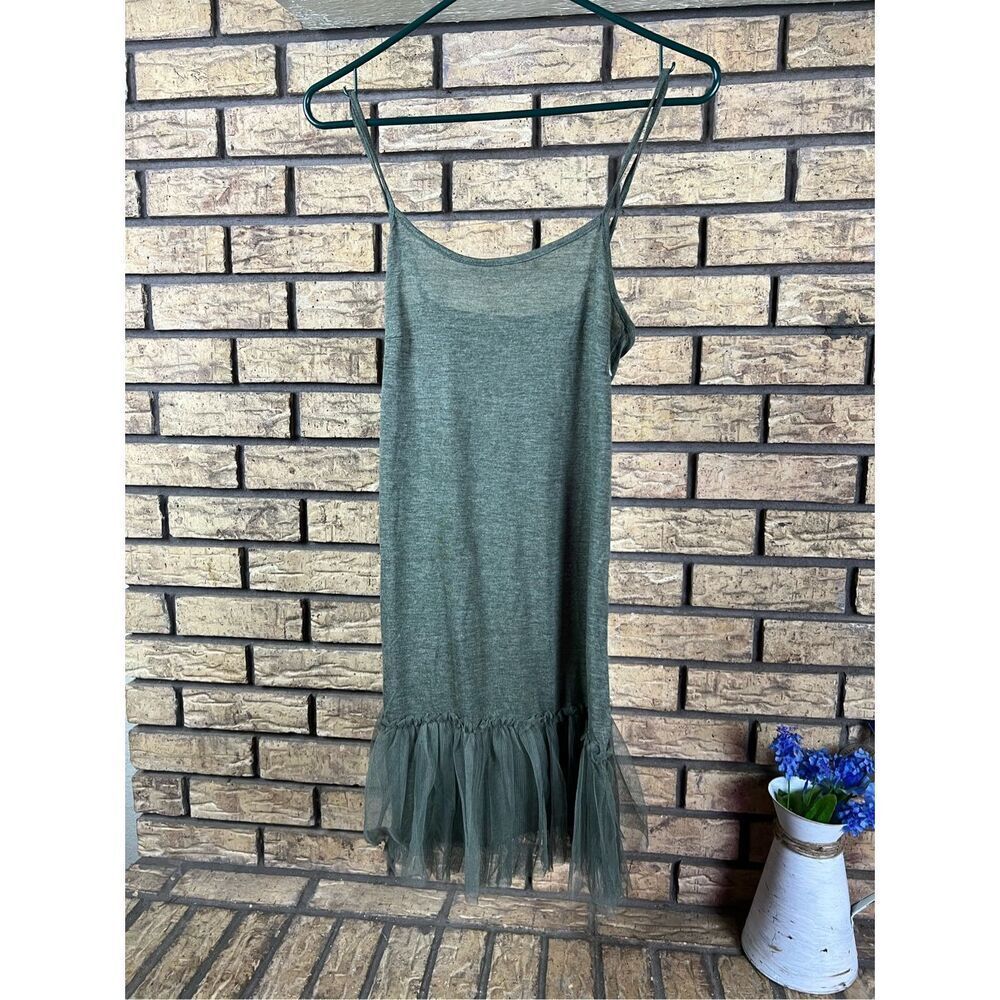 Hem & Thread‎ Tully Dress olive green